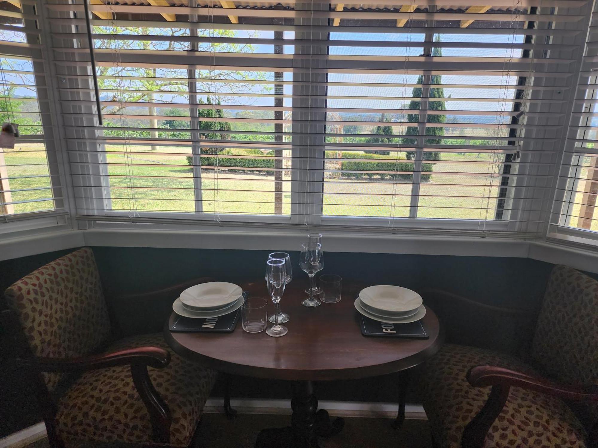 Blueberry Hill Vineyard Stay Rothbury Ngoại thất bức ảnh
